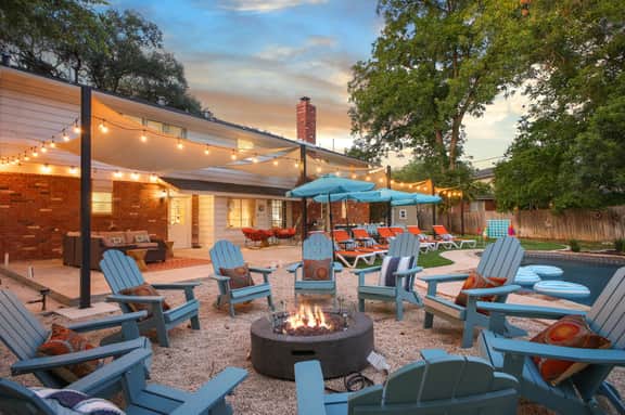 Resort Style Backyard • Pool • Putt Putt • Hot Tub