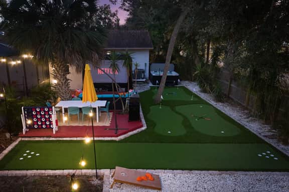 Outdoor Movie Theatre • Pool • Putt Putt • Hot Tub