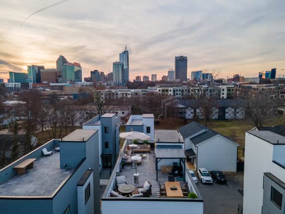 Downtown Raleigh Rooftop Retreat - Skyline Views