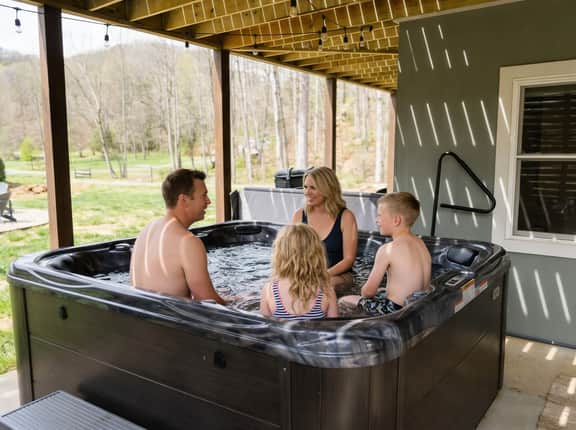 Private Ranch Escape • Hot Tub • Game Room • Grill