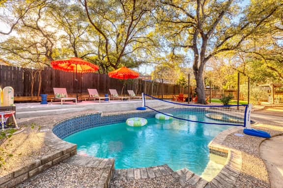 Ultimate Getaway • Pool • Game Room • Sleeps 12