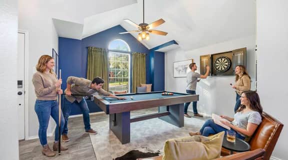 Resort Style Backyard • Arcade Games • Hot Tub
