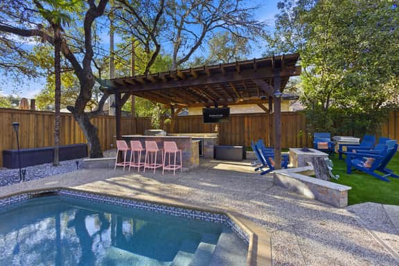 Ultimate Backyard • Pool • Game Room • Kid's Room - Image 4
