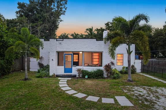 Bradenton Bliss | Heated Pool | Hot Tub | Tiki Bar