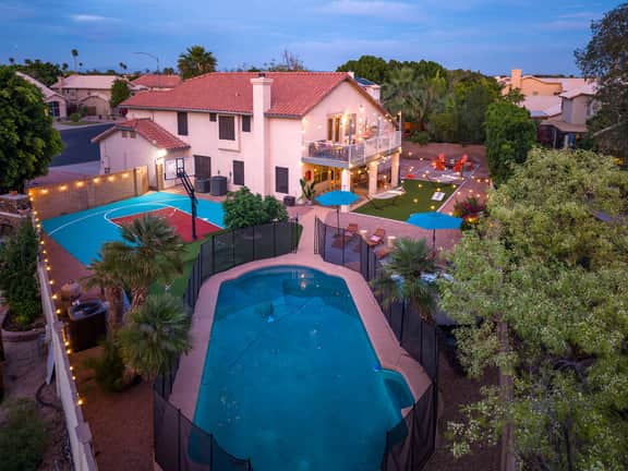 Desert Daze • A Fun-Filled 5BR Retreat • Sleeps 12