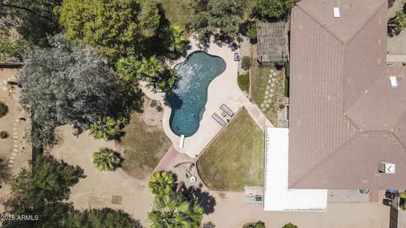 WAZ-4901 E Sunnyside Dr
