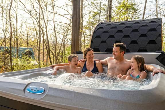 Luxe Mountain Escape - Fire Pit - Hot Tub - Sauna