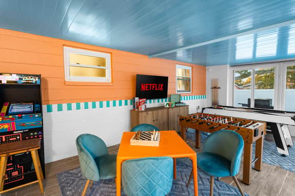 Ultimate Family Retreat - Pool - Games - Hot Tub