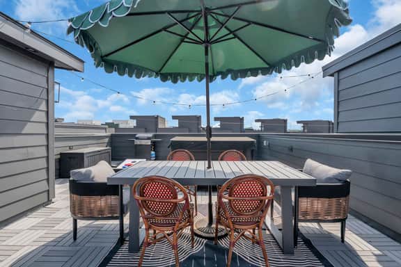 Nashville Hideaway - Rooftop - Fire Pit Nights - Image 5