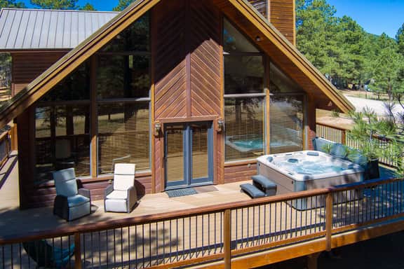 Pah's Haus | Hot Tub | Scenic View | Dog-Friendly