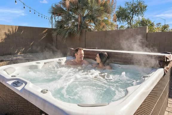 Sleeps 14 • Pool&Spa • Fire Pit • Billiards • EV Plug
