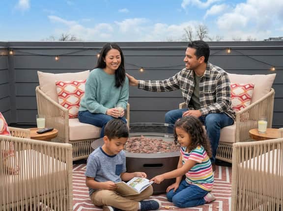 Rooftop Nights in Nashville - 3BR - Office