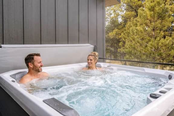 The Pines of Valle Grande • Hot Tub • Fireplace