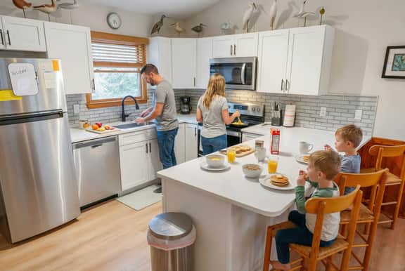 Mins from Beach • Outdoor Patio & Games • Sleeps 9