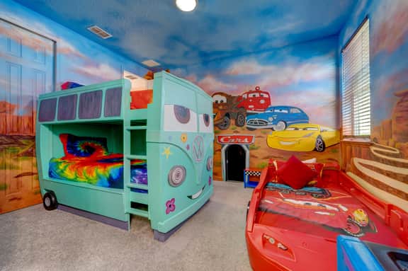 6 mins to Disney • Game/Themed Rooms • Pool