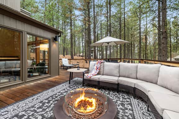 The Treehouse Cabin | Sauna & Hot Tub