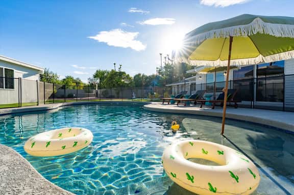 Golf Simulator • Pool • Sports Court | Sleeps 24