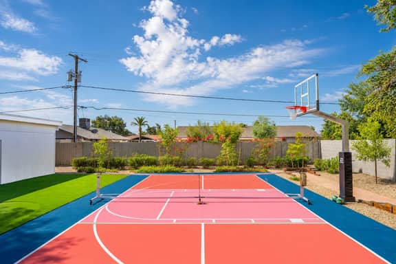 Golf Simulator • Pool • Sports Court | Sleeps 24