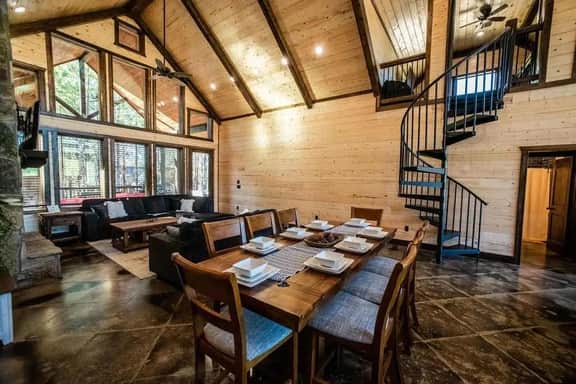 Sleeps 13 | Hot Tub, Arcade, Firepit & Games - Image 4