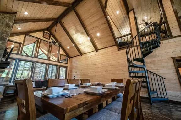 Sleeps 13 | Hot Tub, Arcade, Firepit & Games