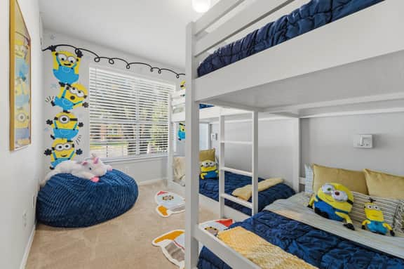 4 Themed Rooms | 11 Min to Universal Kids