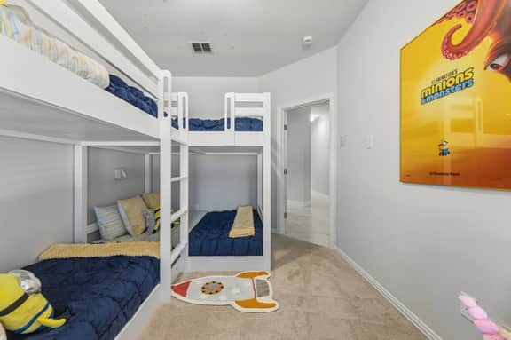 4 Themed Rooms | 11 Min to Universal Kids - Image 2