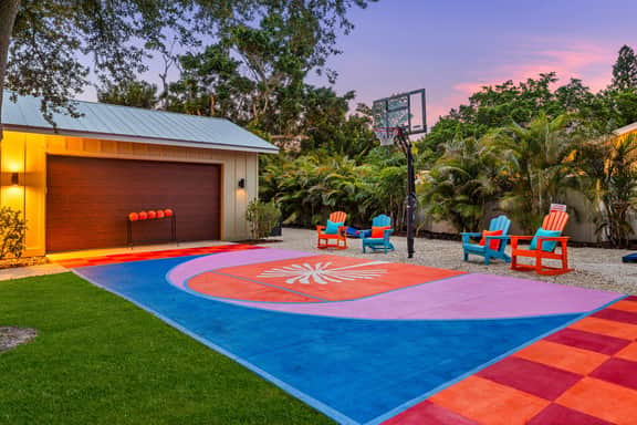 Sleeps 20 | Games | Basketball | Pool | Movie Room - Image 3