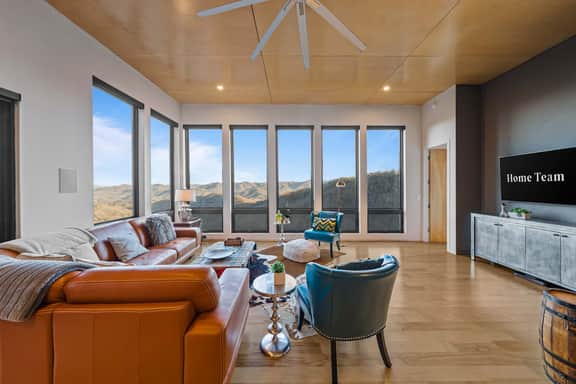 Blissful Bluff • Mtn Views • Fire Pit • Sleeps 6 - Image 3