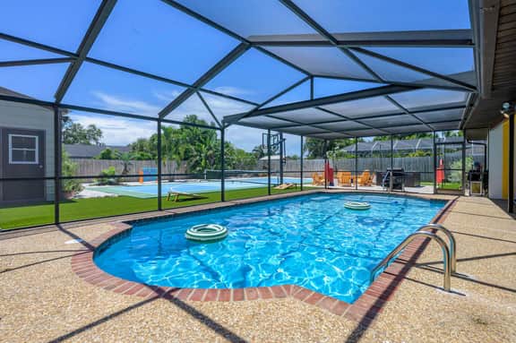 Sports Court • Putt Putt • Gym • Pool • Hot Tub - Image 5