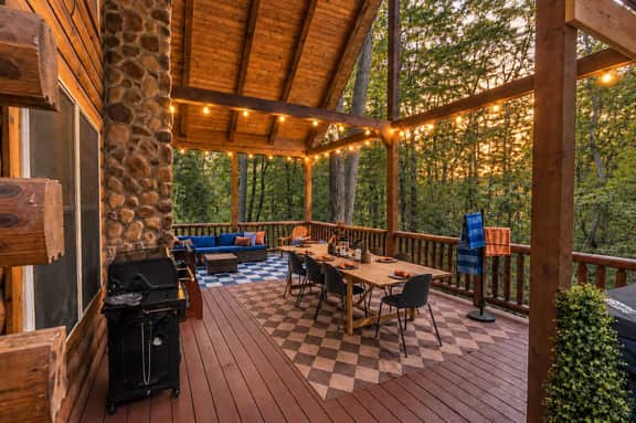 The Hocking House | Hot Tub • Fire Pit • Games - Image 2