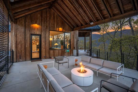 Black Mtn Escape | Hot Tub | Firepit | Sleeps 12 - Image 3
