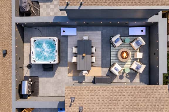 Nashville Hideaway | Amazing Rooftop Patio & Views - Image 5
