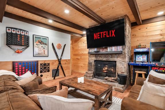 Smoky Mtn Escape | Hot Tub • Fire Pit • Game Room - Image 3