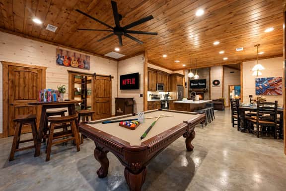 Broken Bow Retreat | Pool, Hot Tub & Games - Image 4
