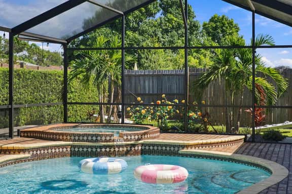 Bradenton Oasis | Pool • Spa • Games • Fire Pit - Image 2