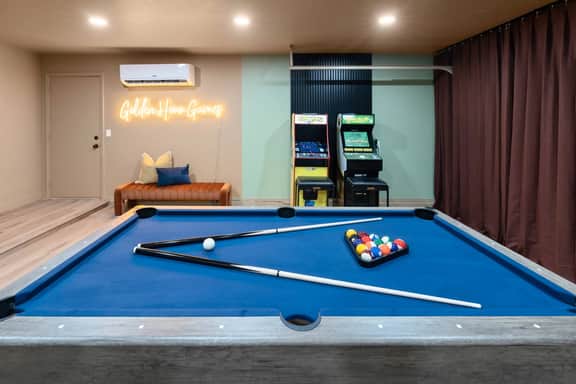 The Mesa Mirage • Stay, Splash, Play • Sleeps 15 - Image 4