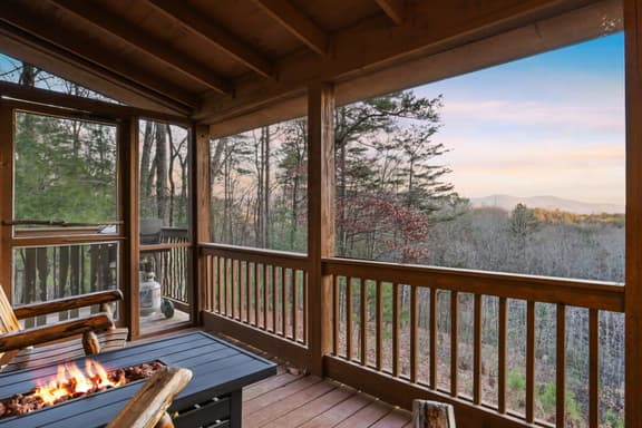 Mountain Views | Hot Tub | Fire Pit | BBQ