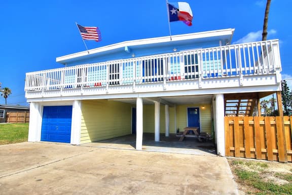 Nauti Mermaid~Private Pool~Sleeps 14~Dog Friendly