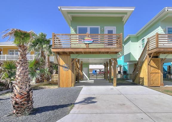 Sweet Home La Cabana~Patio & BBQ ~Community Pool