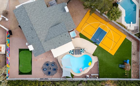 Private Pickleball Court, Movie Room, & Hot Tub!