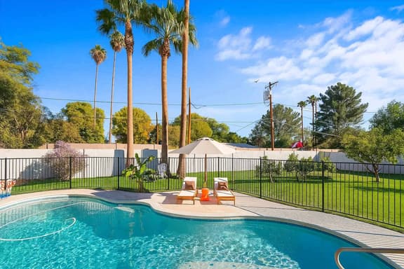 The Citrus House | Pool & Hot Tub Right in Arcadia