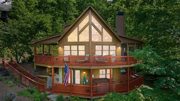 Mountain Views | Hot Tub | Fire Pit | Dog Friendly