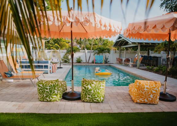 Sleeps 20 | Games | Basketball | Pool | Movie Room